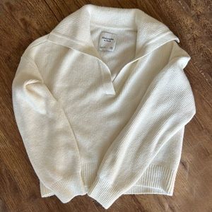 Abercrombie Notch Neck Polo Sweater NWOT